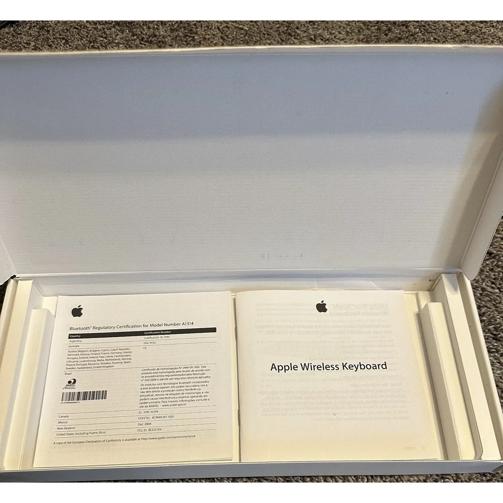 Apple Wireless Bluetooth Keyboard 2009 A1314 Aluminum iMac 11 Inch By 5 Inch